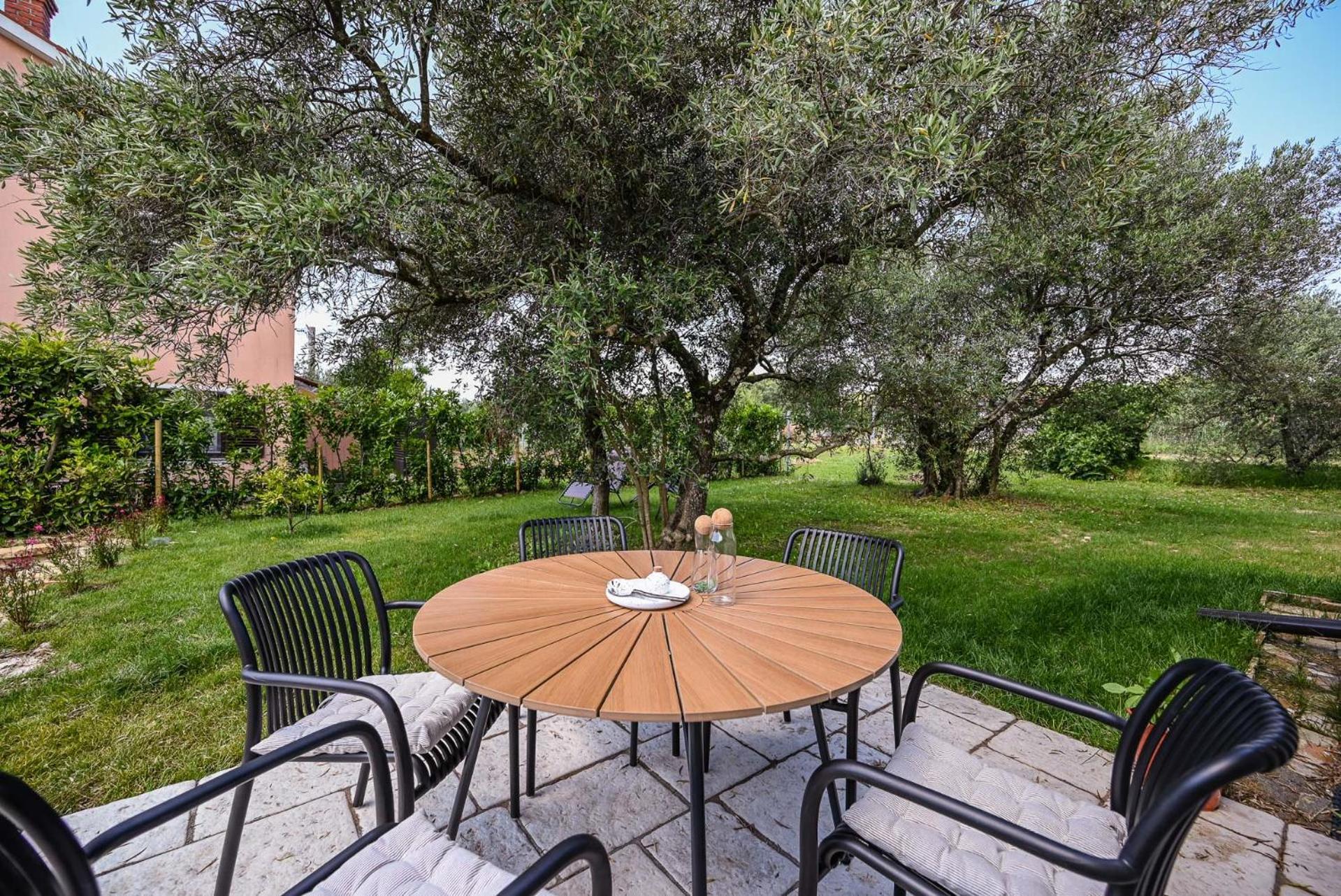Medanni - Boutique House In Nature With Pool Izola Kültér fotó